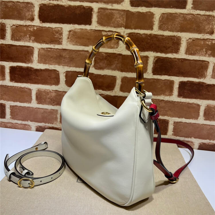 Replica-Gucci-Diana-Medium-Shoulder-Bag-746124-UAAAY-9043-3.jpg
