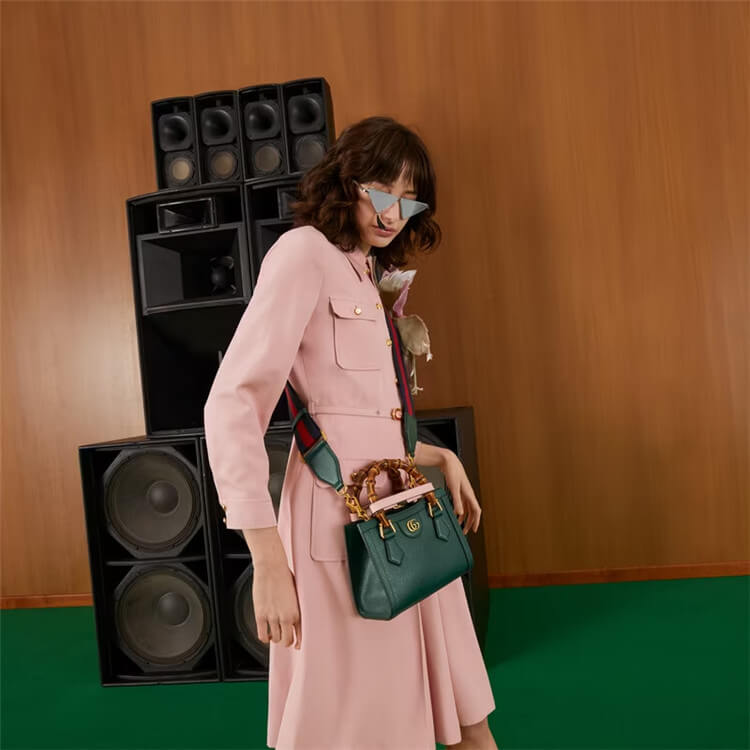Replica-Gucci-Diana-Mini-Tote-Bag-702732-U3ZDT-3670-9.jpg