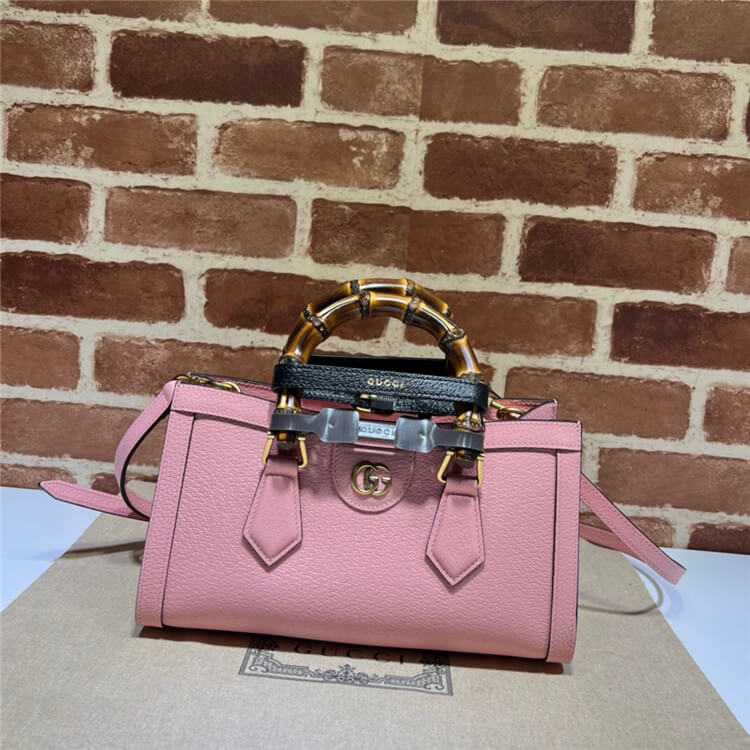 Replica-Gucci-Diana-Small-Shoulder-Bag-735153-DJ24T-5862-2.jpg