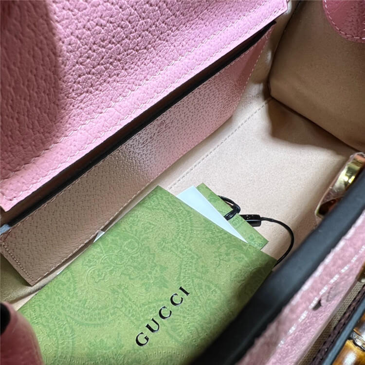 Replica-Gucci-Diana-Small-Shoulder-Bag-735153-DJ24T-5862-6.jpg