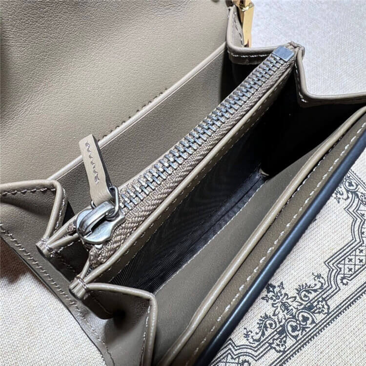 Replica-Gucci-Dionysus-GG-Wallet-With-Web-Strap-696804-UI1MX-8852-5.jpg