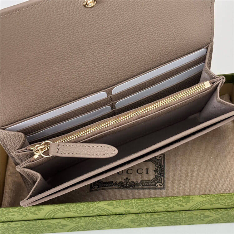 Replica-Gucci-GG-Emblem-Continental-Wallet-815922-AAEEM-1523-4.jpg