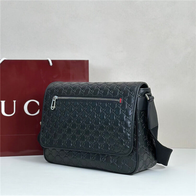 Replica-Gucci-GG-Emblem-Medium-Crossbody-Bag-850235-AAFOM-1053-3.jpg