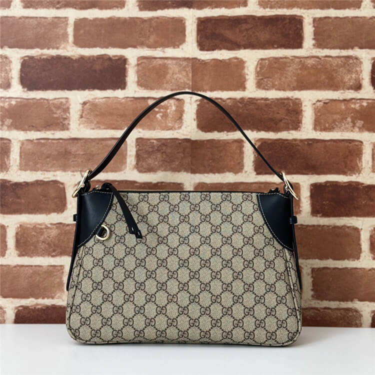 Replica-Gucci-GG-Emblem-Medium-Shoulder-Bag-815216-FAD6L-9741-2.jpg