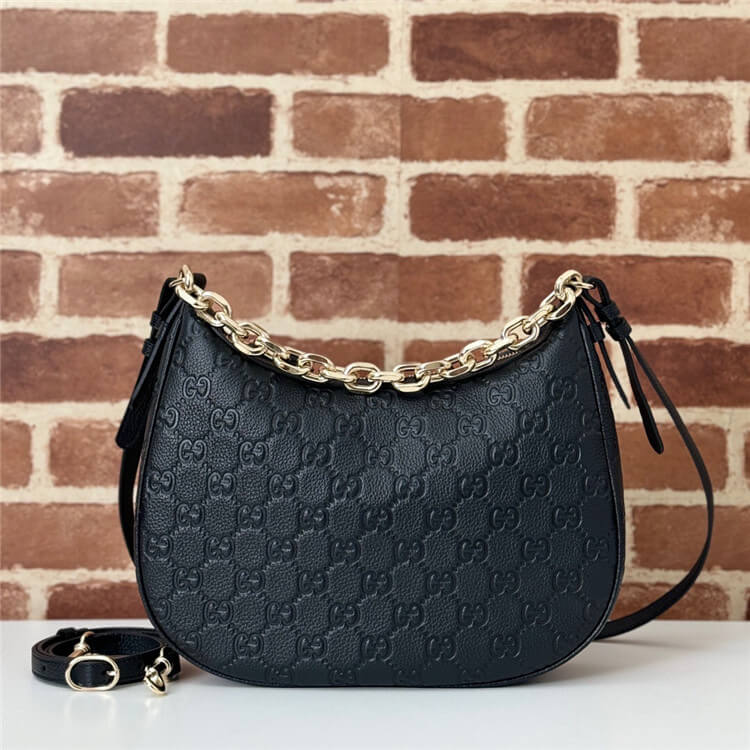 Replica-Gucci-GG-Emblem-Medium-Shoulder-Bag-820453-AAEEM-1000-2.jpg