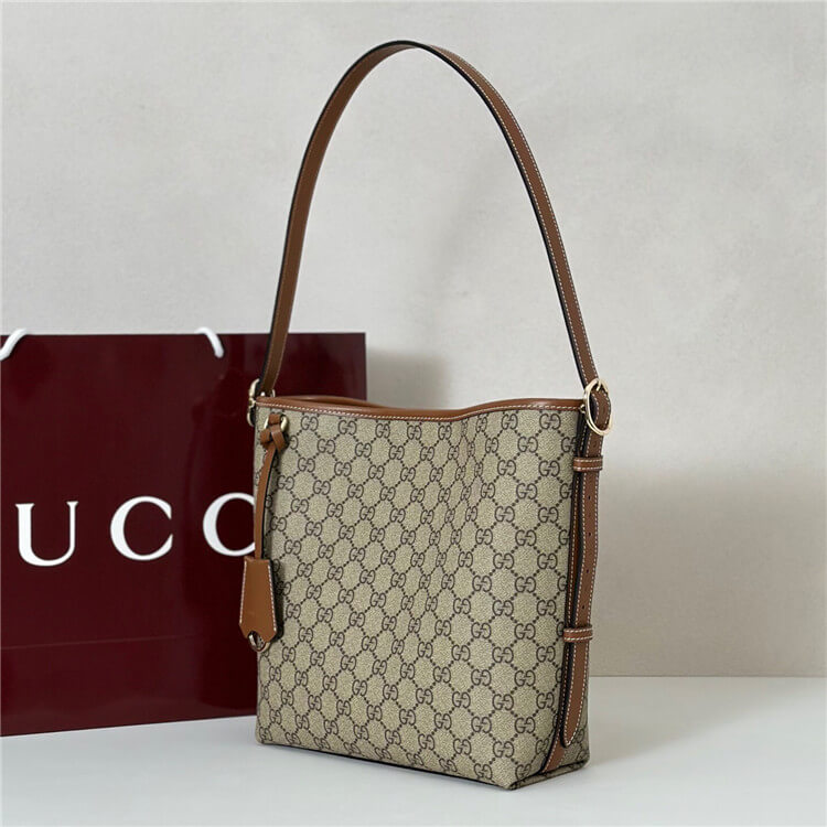 Replica-Gucci-GG-Emblem-Small-Shoulder-Bag-848881-FAD6L-9758-3.jpg