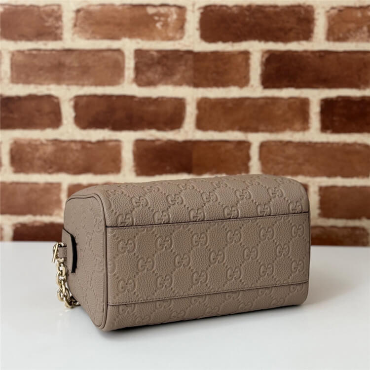 Replica-Gucci-GG-Emblem-Small-Top-Handle-Bag-815255-AAEEM-1523-5.jpg