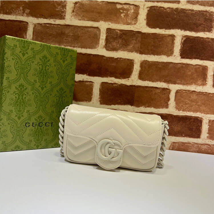 Replica-Gucci-GG-Marmont-Belt-Bag-699757-UM8KV-9022-2.jpg