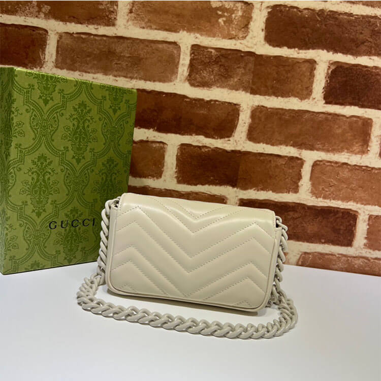 Replica-Gucci-GG-Marmont-Belt-Bag-699757-UM8KV-9022-4.jpg
