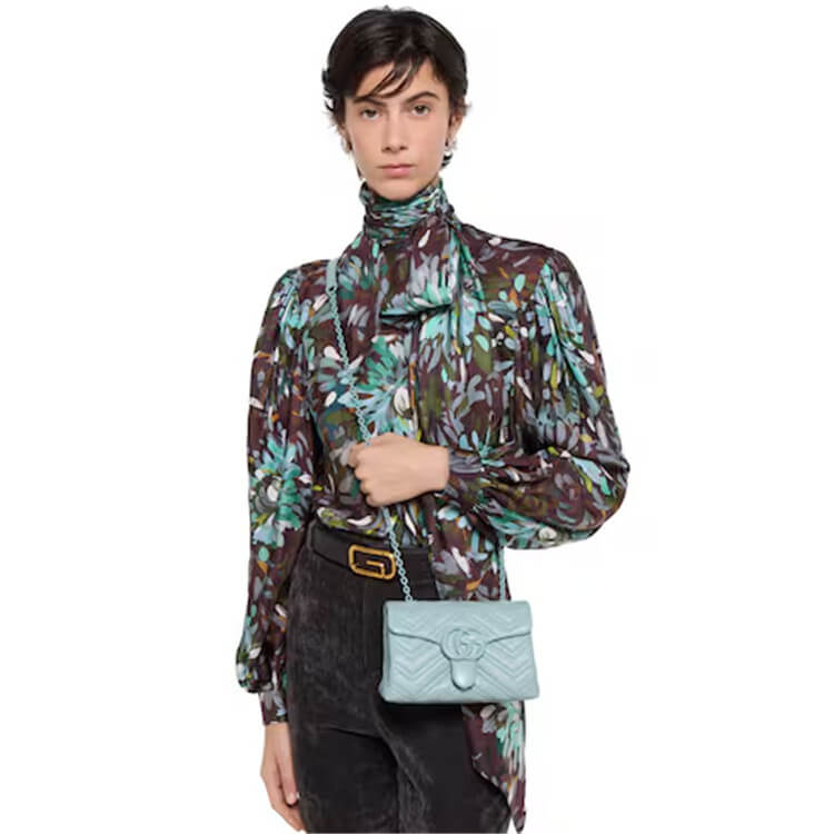 Replica-Gucci-GG-Marmont-Mini-Shoulder-Bag-856368-AAFS1-4949-8.jpg