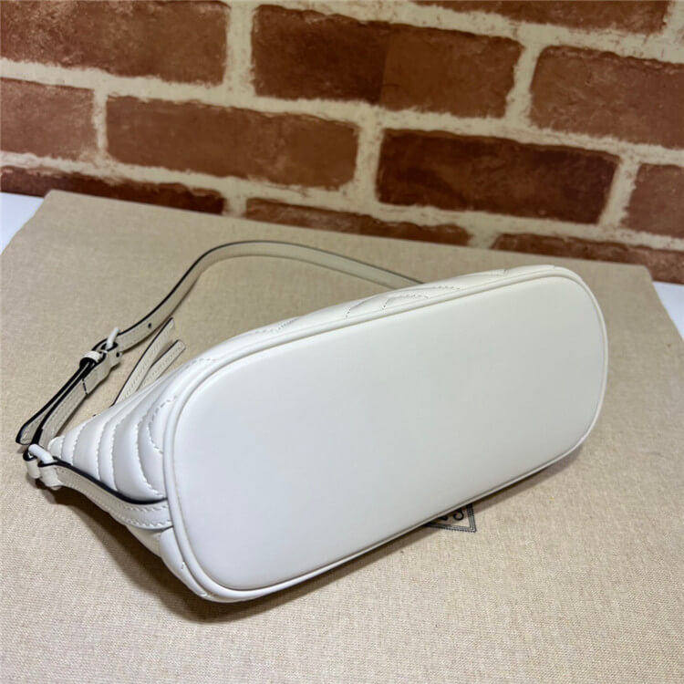 Replica-Gucci-GG-Marmont-Shoulder-Bag-739166-DAAAH-9022-5.jpg
