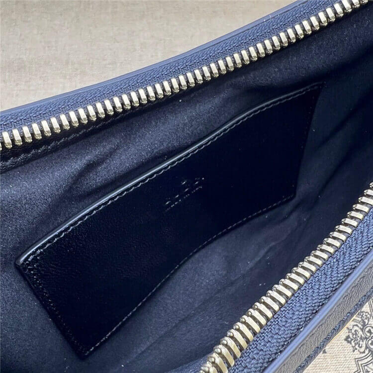 Replica-Gucci-GG-Marmont-Small-Shoulder-Bag-777263-AAC74-1000-6.jpg