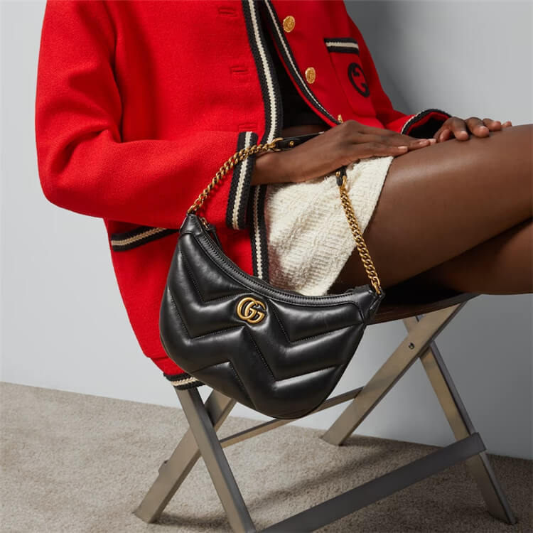 Replica-Gucci-GG-Marmont-Small-Shoulder-Bag-777263-AAC74-1000-8.jpg