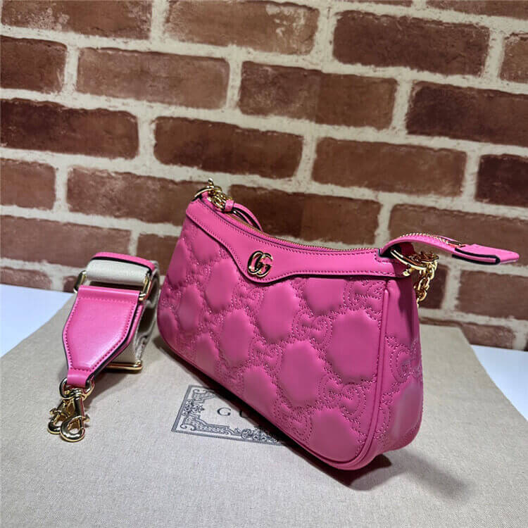 Replica-Gucci-GG-Matelasse-Handbag-735049-UM8HG-8550-3.jpg
