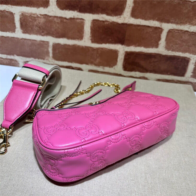 Replica-Gucci-GG-Matelasse-Handbag-735049-UM8HG-8550-5.jpg