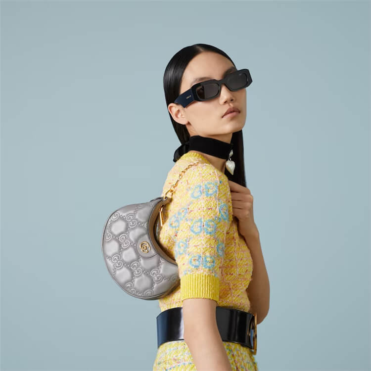 Replica-Gucci-GG-Matelasse-Mini-Bag-739736-UM8IG-1275-9.jpg