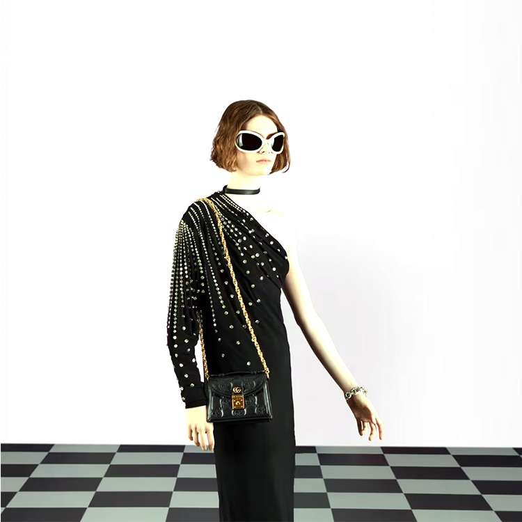 Replica-Gucci-GG-Matelasse-Small-Top-Handle-Bag-724499-UM8HG-1046-7.jpg