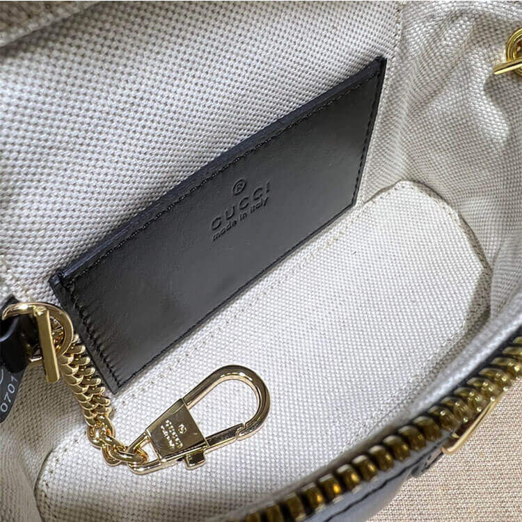 Replica-Gucci-GG-Matelasse-Top-Handle-Mini-Bag-723770-UM8IG-1000-6.jpg