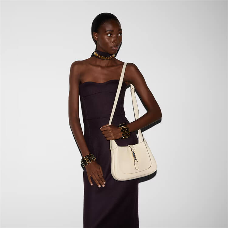 Replica-Gucci-Jackie-1961-Small-Shoulder-Bag-810232-AAD5V-9562-9.jpg