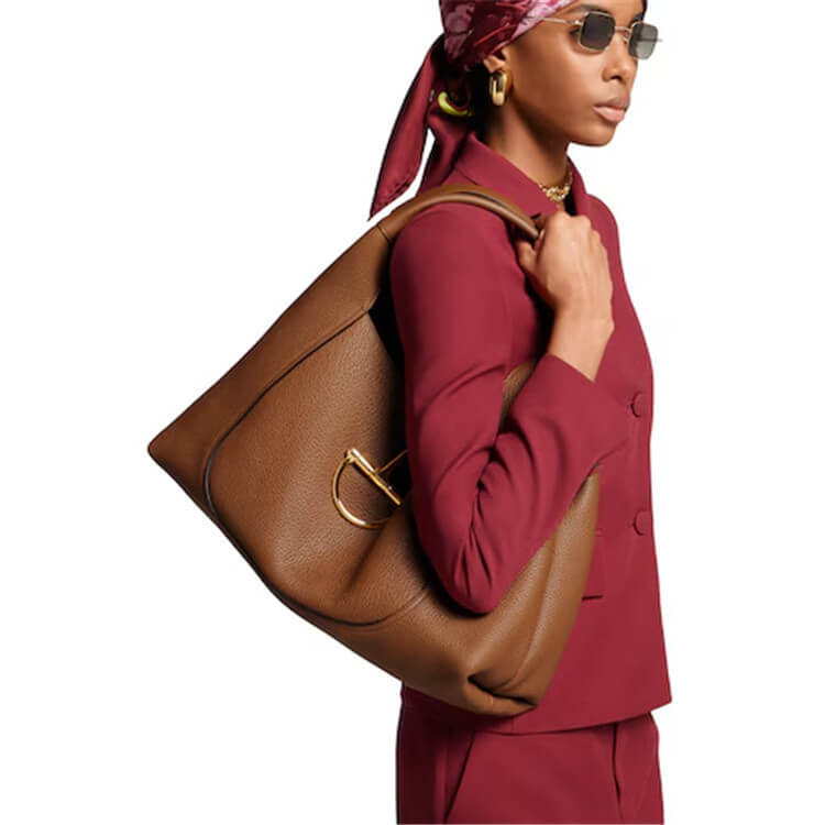 Replica-Gucci-Softbit-Maxi-Shoulder-Bag-837466-AAEAO-2718-7.jpg