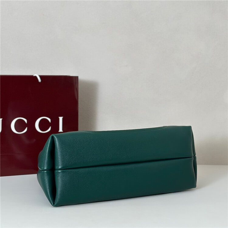 Replica-Gucci-Softbit-Maxi-Shoulder-Bag-837466-AAEAO-3020-5.jpg