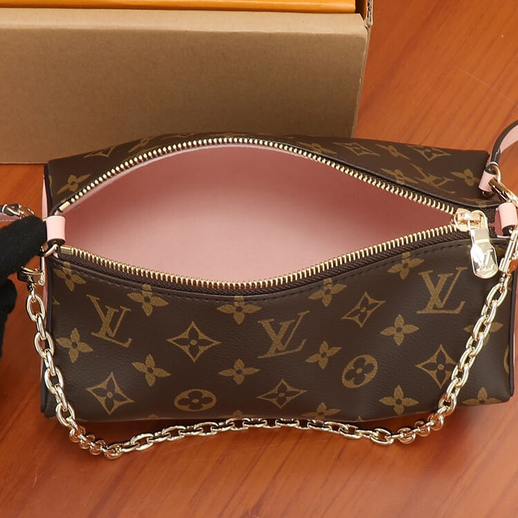 Replica-LV-Bloom-Pouch-M11303-6.jpg