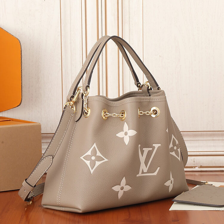 Replica-LV-Bundle-M25453-3.jpg