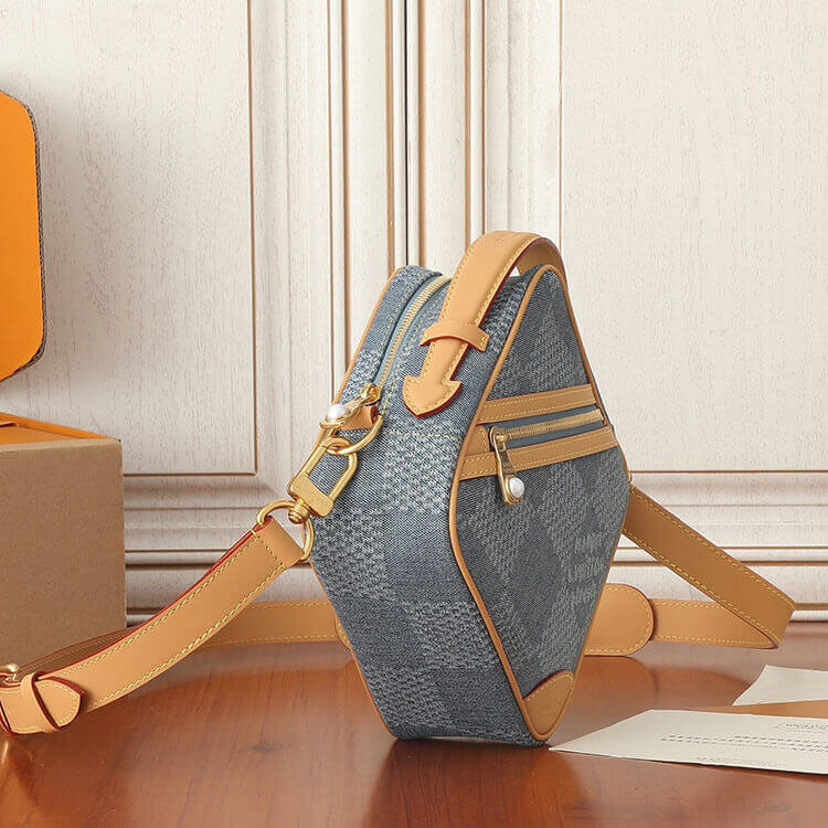 Replica-LV-Chess-Messenger-N40706-3.jpg