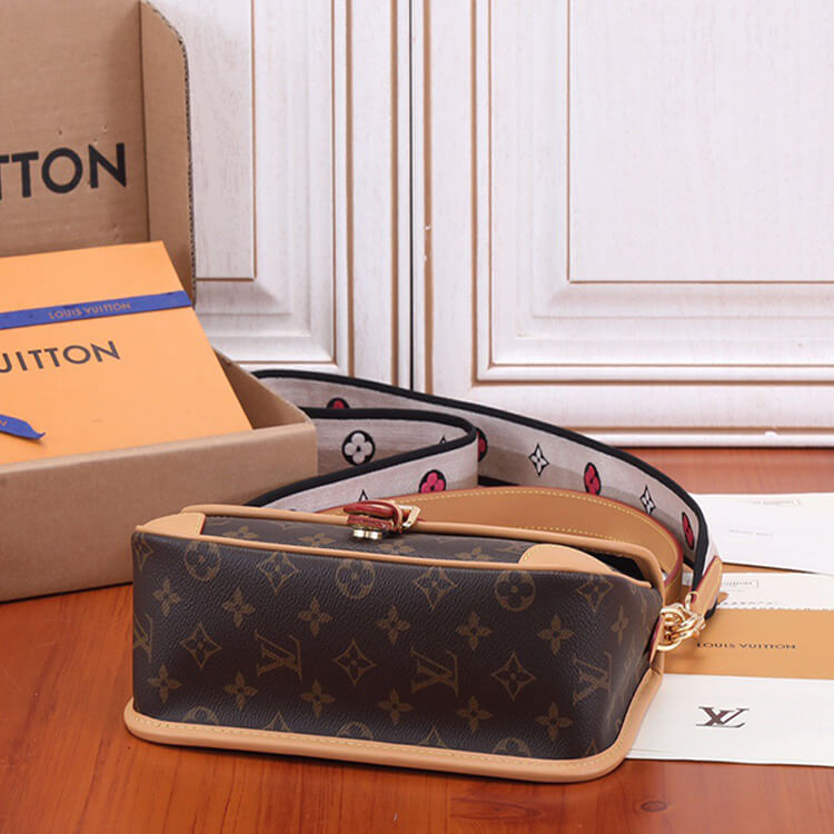 Replica-LV-Diane-M45985-5.jpg