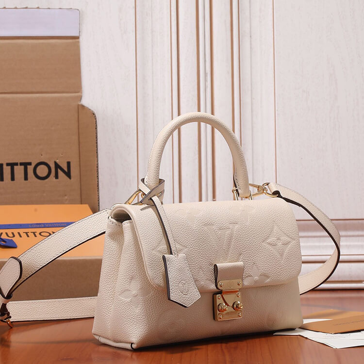 Replica-LV-Madeleine-BB-M46008-3.jpg