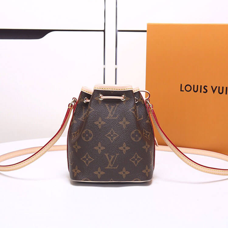 Replica-LV-Nano-Noe-M41346-4.jpg