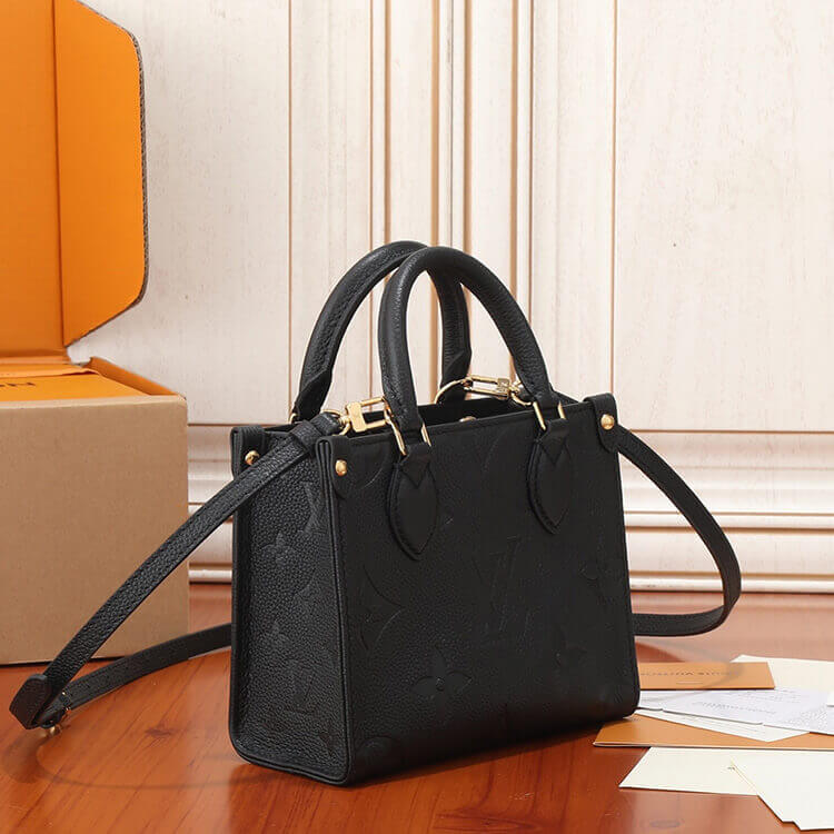 Replica-LV-OnTheGo-BB-M46993-3.jpg