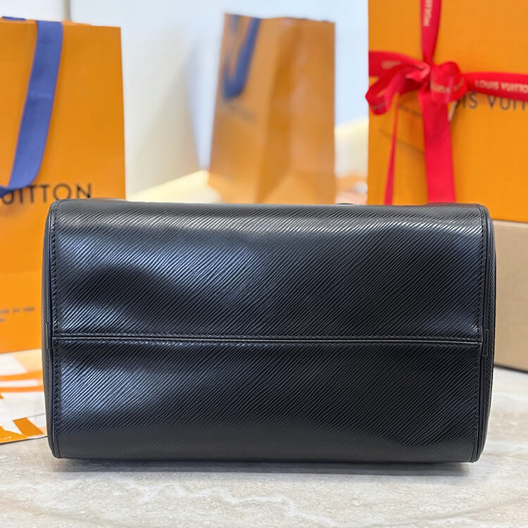 Replica-LV-Speedy-Soft-30-M25671-5.jpg