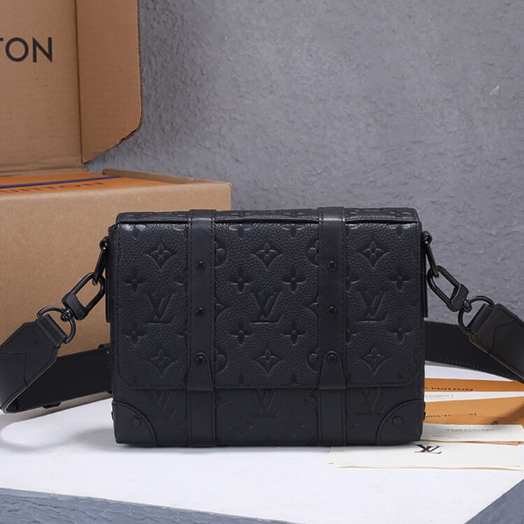 Replica-LV-Trunk-Messenger-M57726-2.jpg
