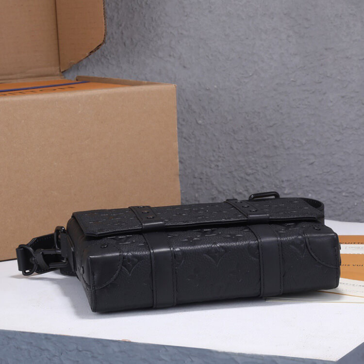 Replica-LV-Trunk-Messenger-M57726-5.jpg
