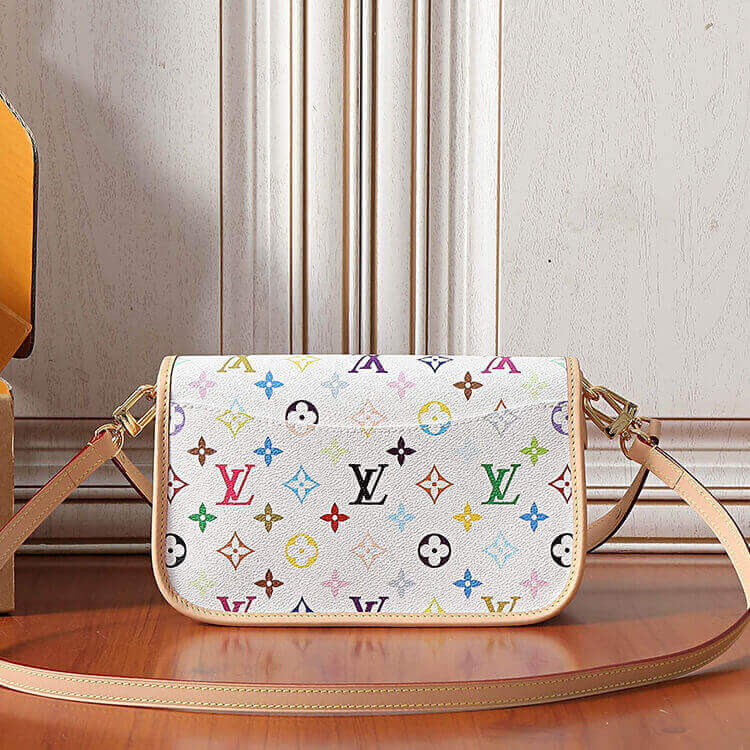 Replica-LV-x-TM-Diane-PM-M27866-4.jpg
